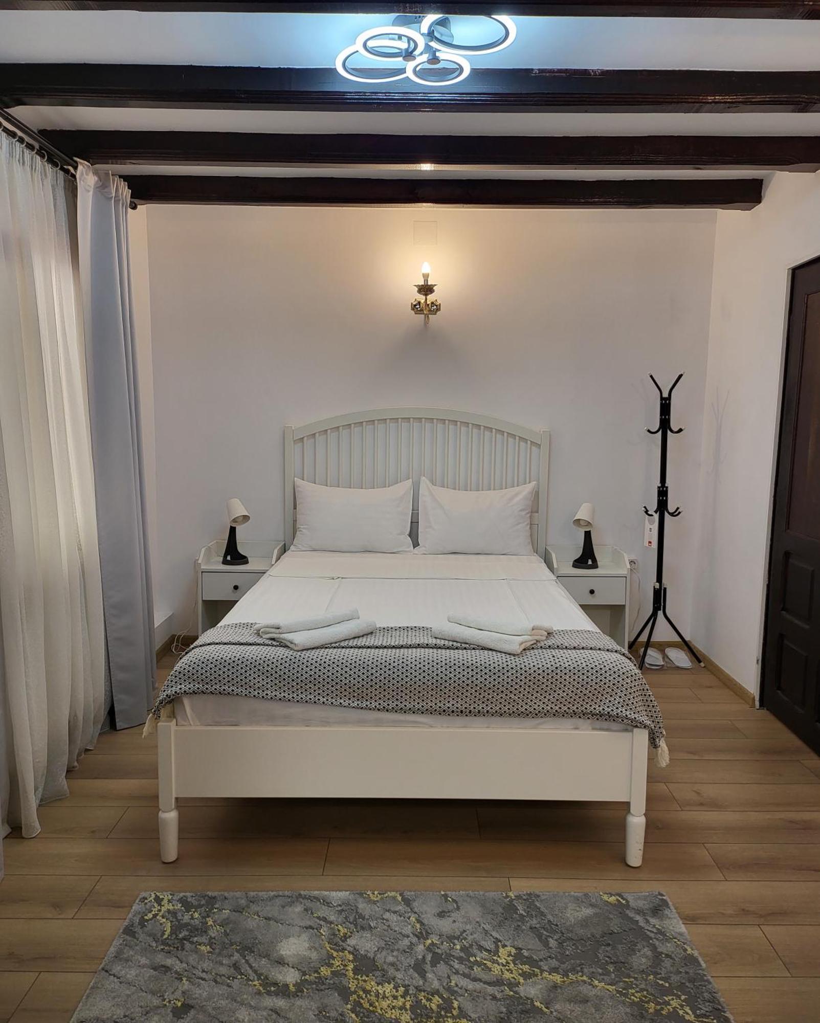 Adac Boutique Hotel Pantelimon Exterior foto